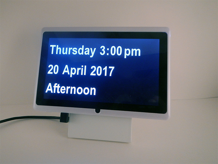 Dintido - digital kalender med ur til ældre og demente